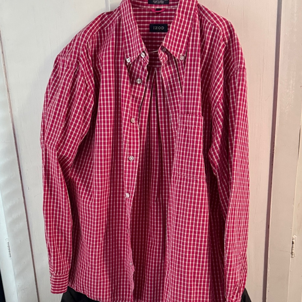 Izod Men's Red Plaid Button Down Shirt